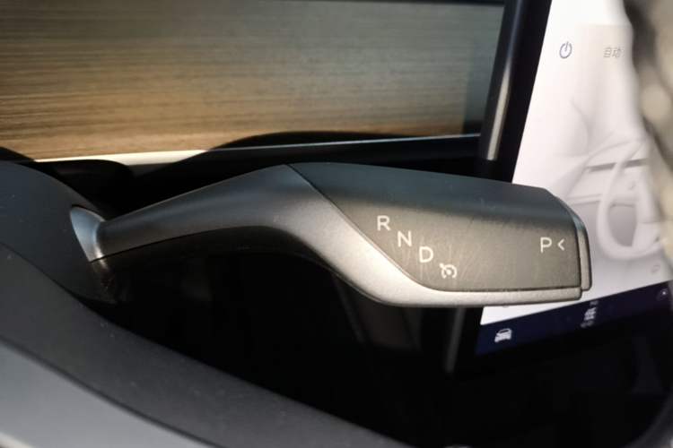 Used Tesla Model Y 2022 Rear-Wheel-Drive Version Gear Lever