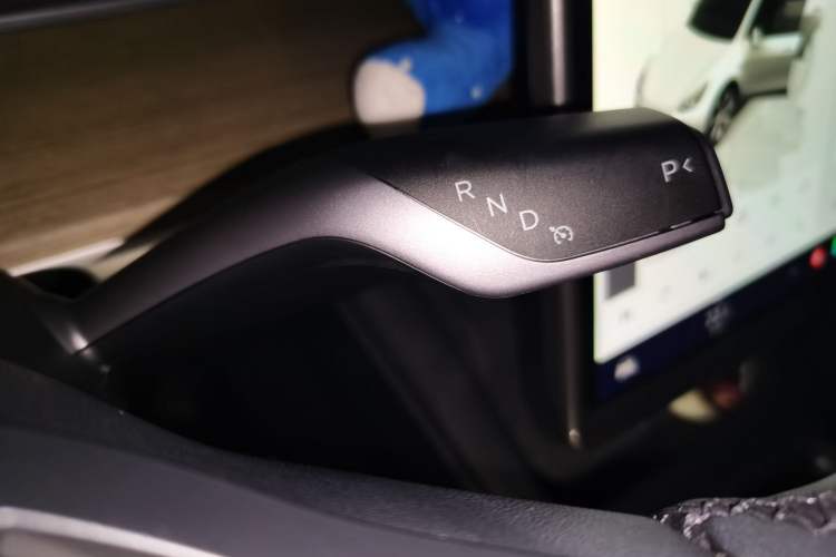 Used Tesla Model Y 2022 Rear-Wheel-Drive Version Gear Lever