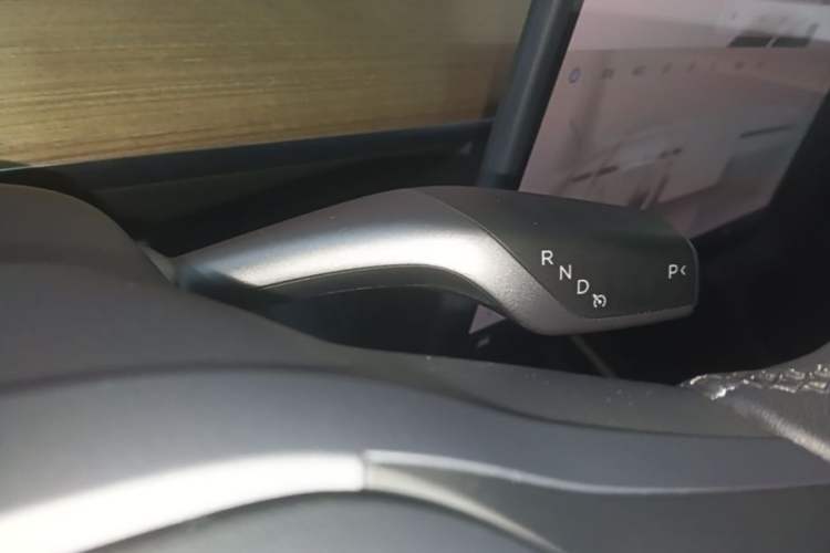 Used Tesla Model Y 2022 Revised Version Long-Range All-Wheel Drive Gear Lever