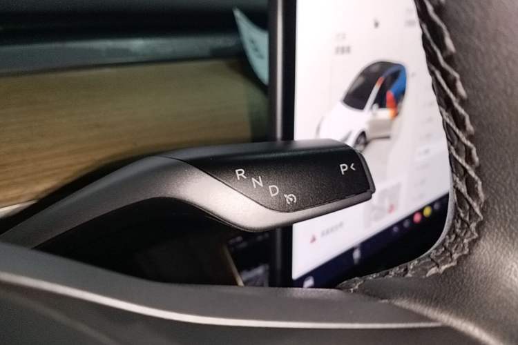 Used Tesla Model Y 2022 Rear-Wheel-Drive Version Gear Lever