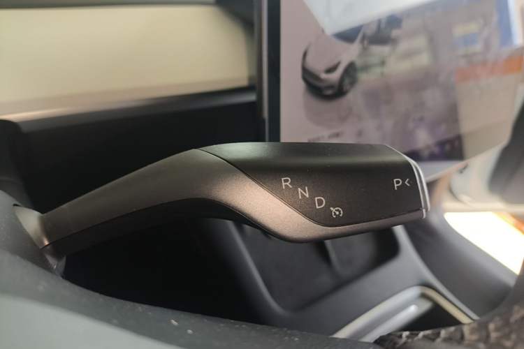 Used Tesla Model Y 2022 Rear-Wheel-Drive Version Gear Lever