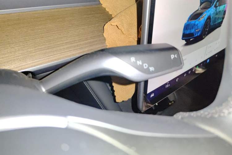 Used Tesla Model Y 2022 Rear-Wheel-Drive Version Gear Lever