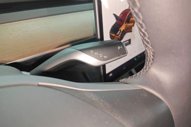 Used Tesla Model Y 2022 Rear-Wheel-Drive Version Gear Lever