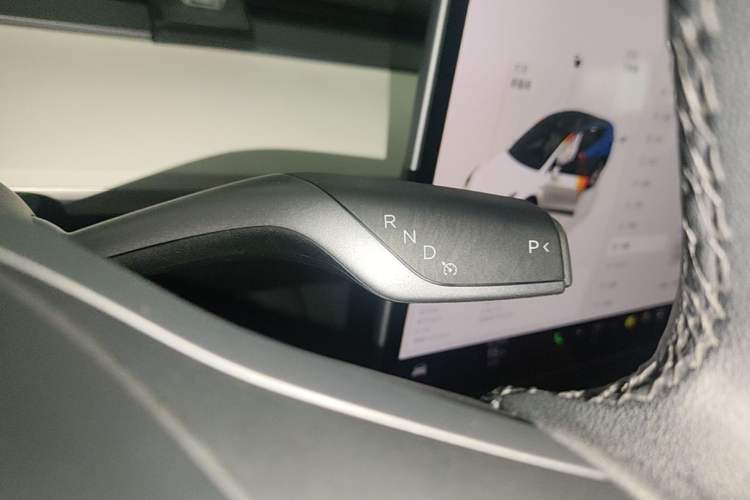 Used Tesla Model Y 2022 Rear-Wheel-Drive Version Gear Lever