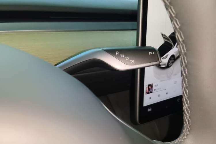 Used Tesla Model Y 2022 Revised Version Long-Range All-Wheel Drive Gear Lever