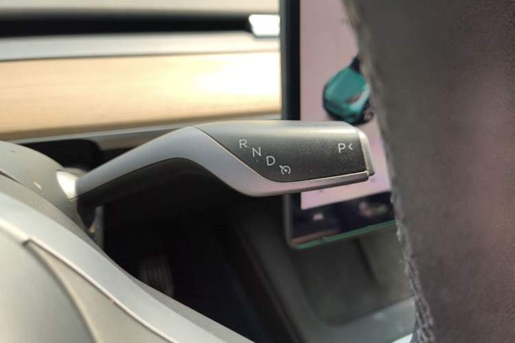 Used Tesla Model Y 2022 Rear-Wheel-Drive Version Gear Lever