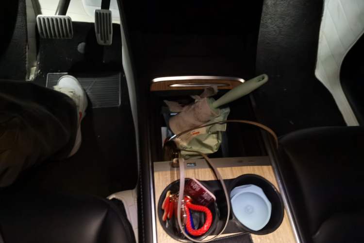 Used Tesla Model Y 2022 Rear-Wheel-Drive Version Gear Lever
