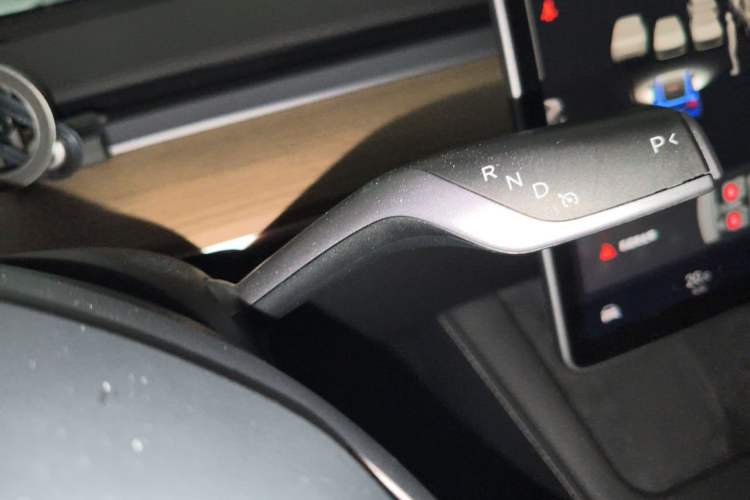 Used Tesla Model Y 2022 Revised Version Long-Range All-Wheel Drive Gear Lever