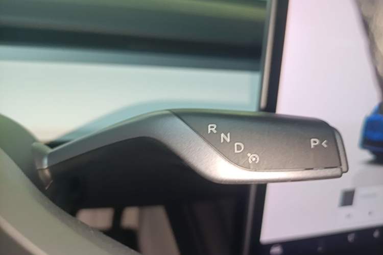 Used Tesla Model Y 2022 Rear-Wheel-Drive Version Gear Lever