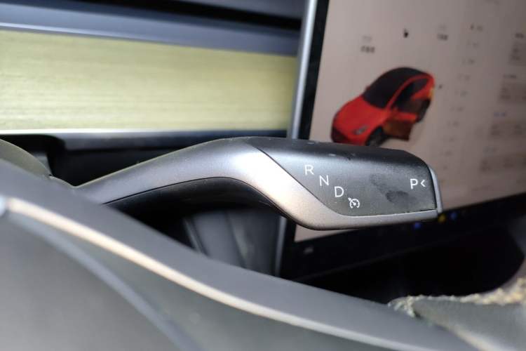 Used Tesla Model Y 2022 Revised Version Rear-Wheel Drive Gear Lever