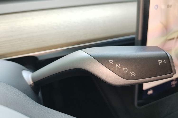 Used Tesla Model Y 2022 Rear-Wheel-Drive Version Gear Lever