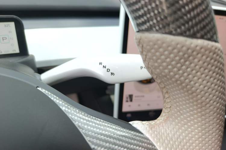 Used Tesla Model Y 2022 Rear-Wheel-Drive Version Gear Lever