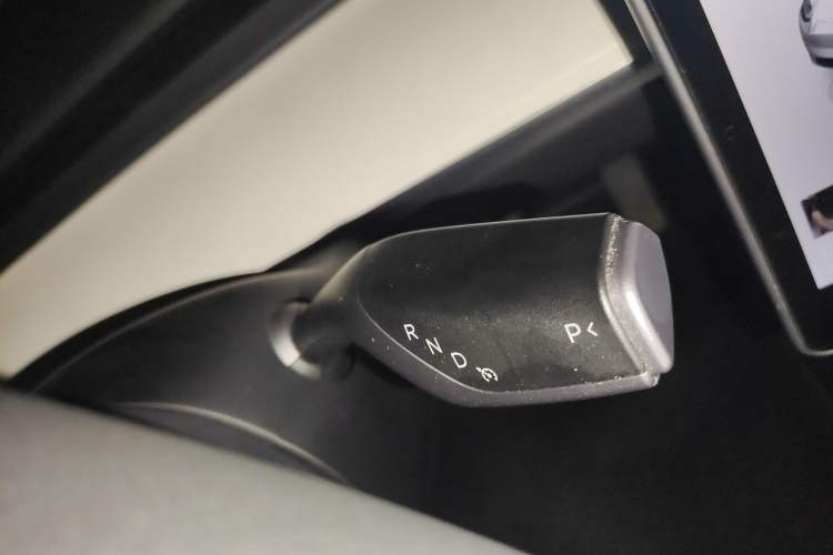 Used Tesla Model Y 2022 Revised Version Long-Range All-Wheel Drive Gear Lever