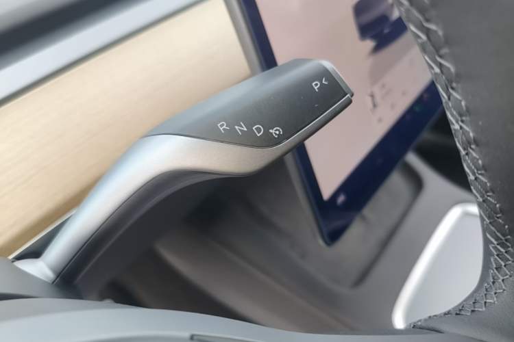 Used Tesla Model Y 2022 Rear-Wheel-Drive Version Gear Lever
