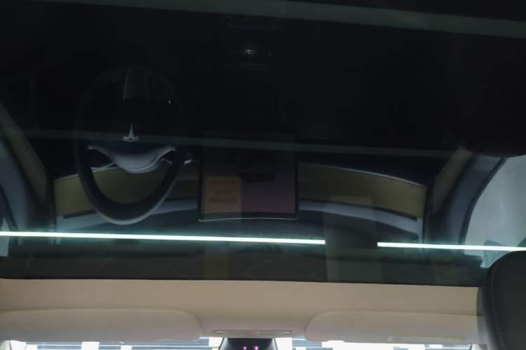 Used Tesla Model Y 2022 Revised Version Rear-Wheel Drive Headliner