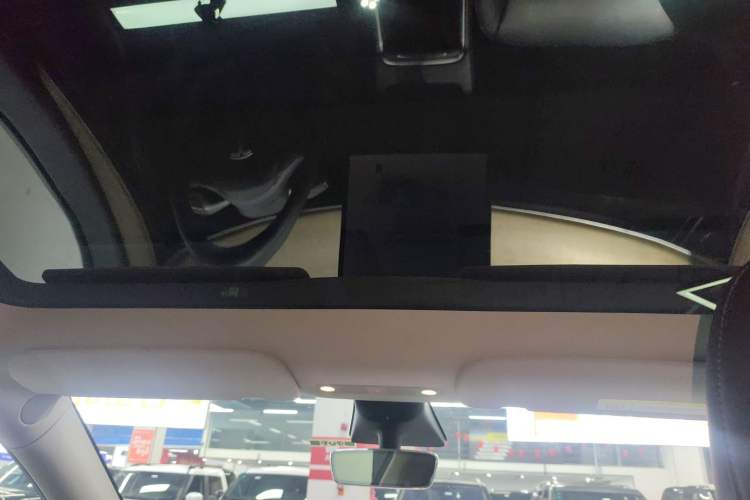 Used Tesla Model Y 2022 Revised Version Long-Range All-Wheel Drive Headliner