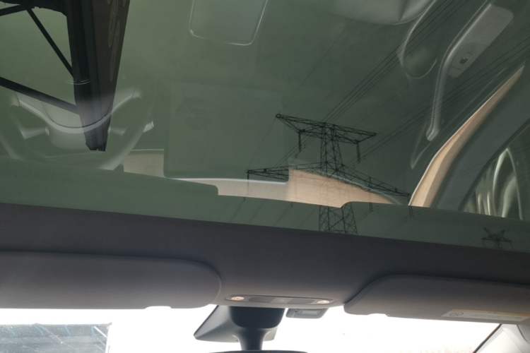 Used Tesla Model Y 2022 Rear-Wheel-Drive Version Headliner