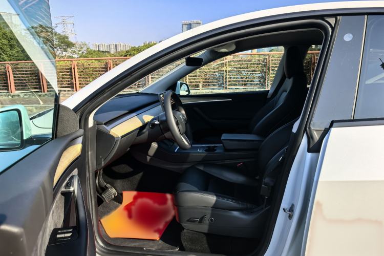 Used Tesla Model Y 2022 Revised Version Rear-Wheel Drive Interior 1