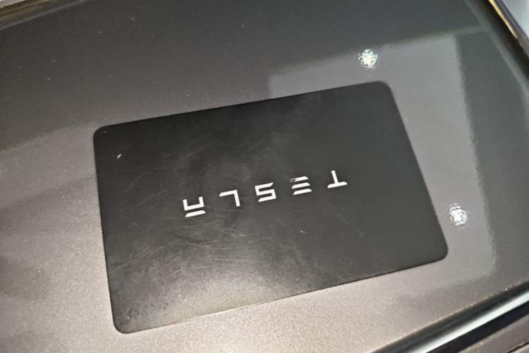 Used Tesla Model Y 2022 Performance High-Performance All-Wheel-Drive Version Interior 1