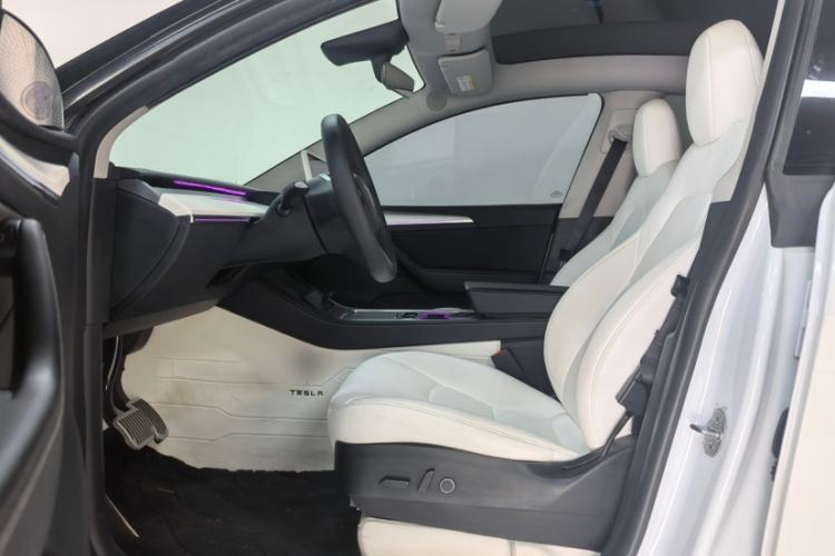 Used Tesla Model Y 2022 Revised Version Rear-Wheel Drive Interior 1