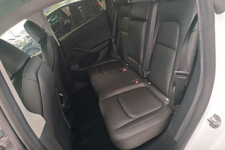 Used Tesla Model Y 2022 Revised Version Rear-Wheel Drive Interior 1