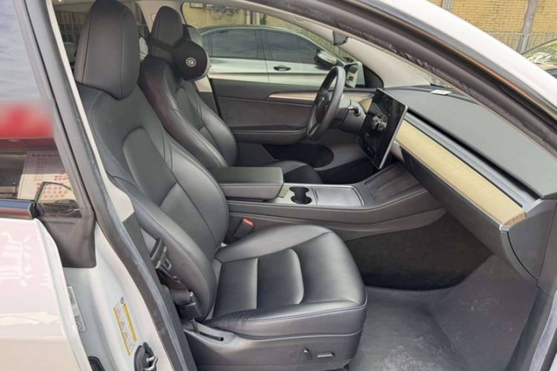 Used Tesla Model Y 2022 Revised Version Rear-Wheel Drive Interior 1