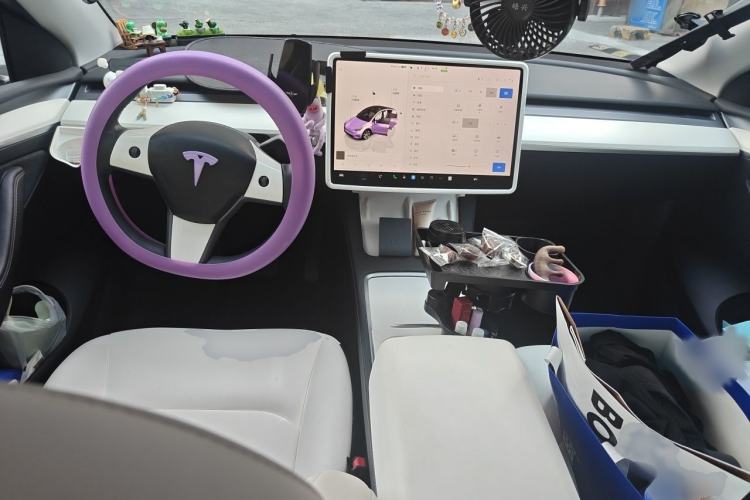 Used Tesla Model Y 2022 Revised Version Rear-Wheel Drive Interior 2