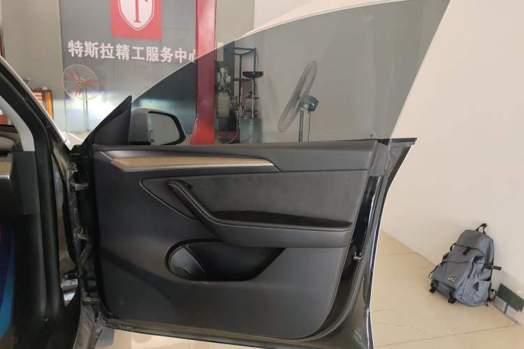 Used Tesla Model Y 2022 Revised Version Rear-Wheel Drive Interior 2