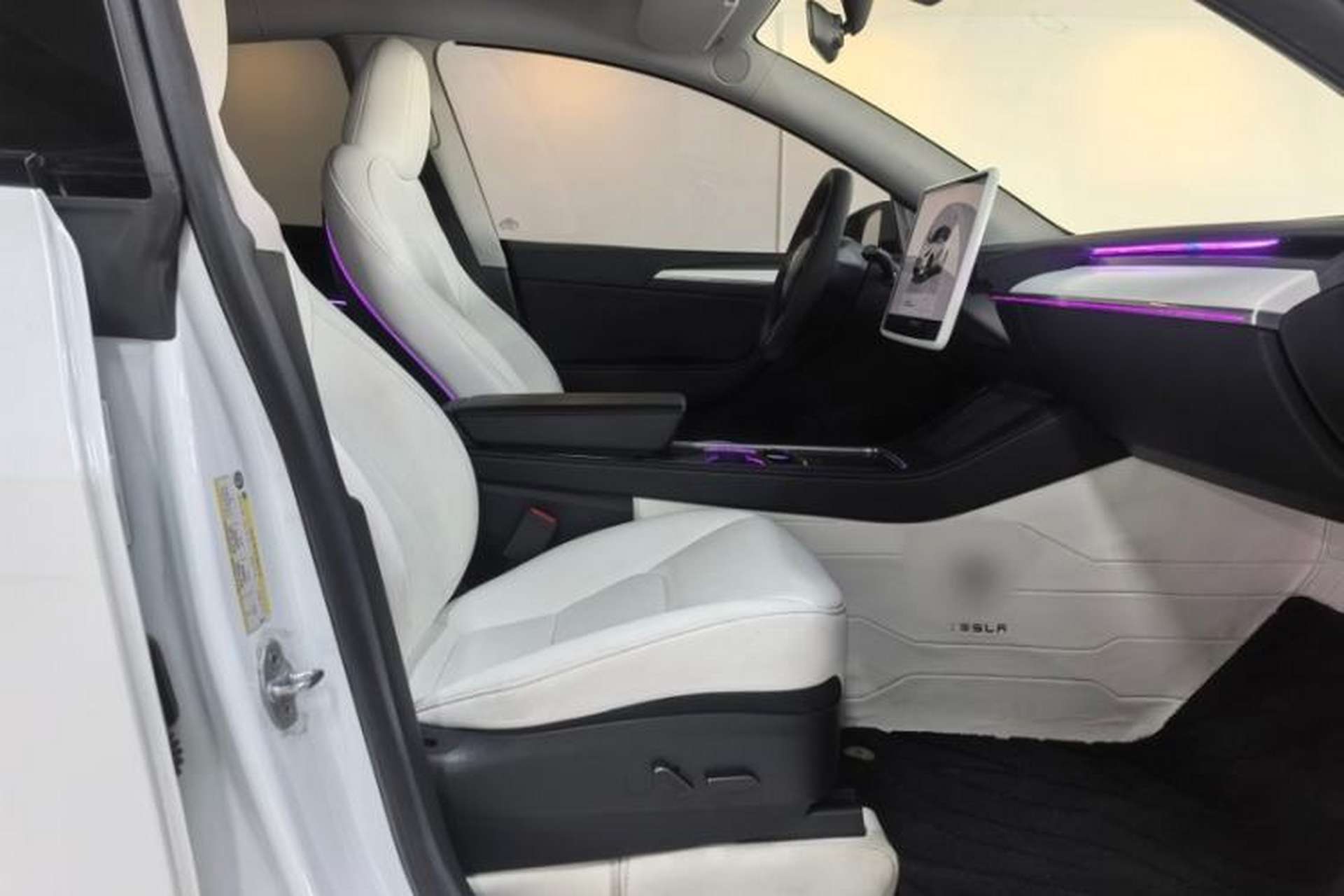 Used Tesla Model Y 2022 Revised Version Rear-Wheel Drive Interior 2