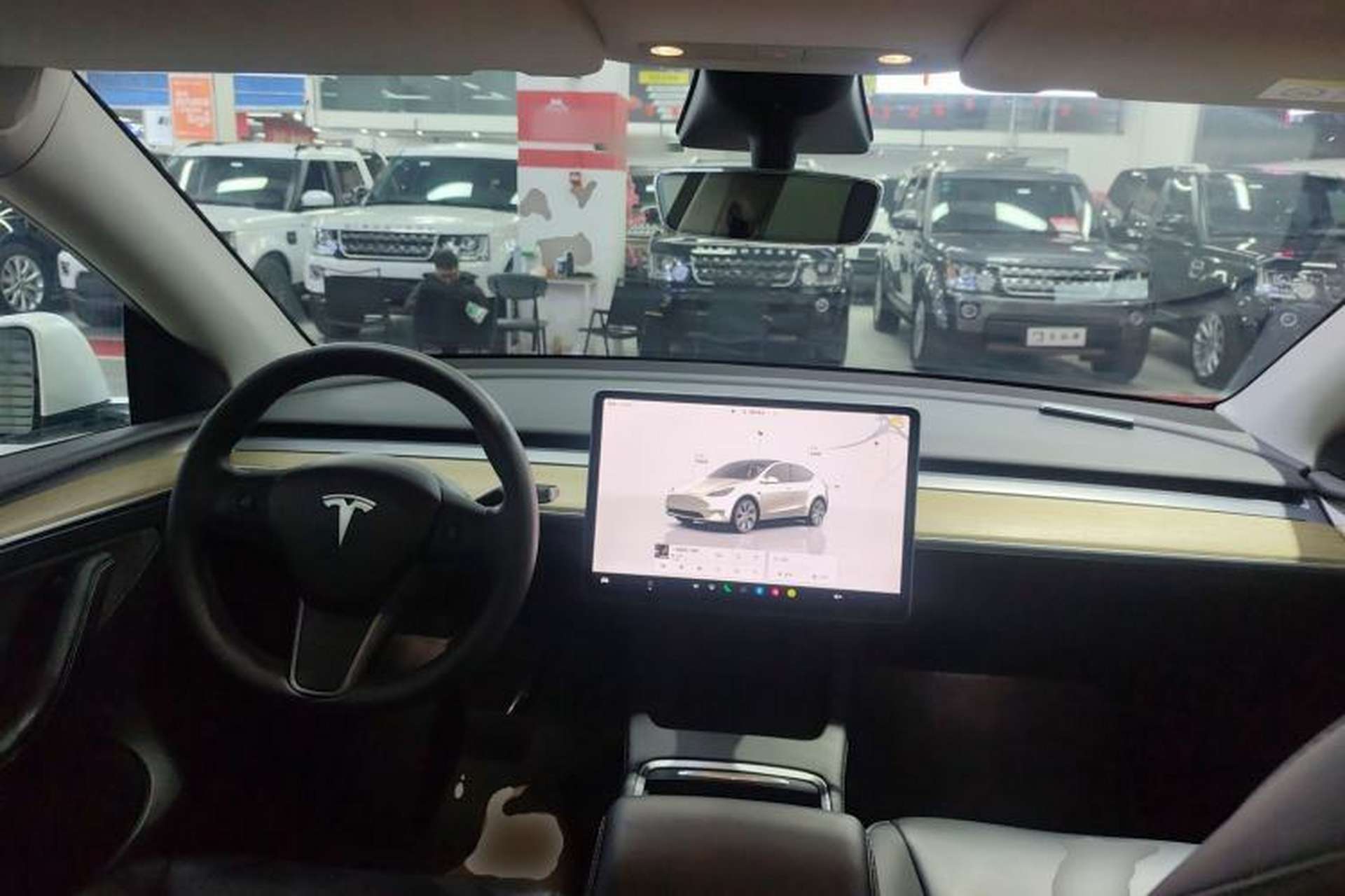Used Tesla Model Y 2022 Revised Version Long-Range All-Wheel Drive Interior 2