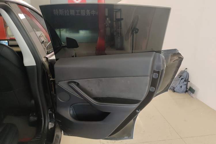 Used Tesla Model Y 2022 Revised Version Rear-Wheel Drive Interior 3