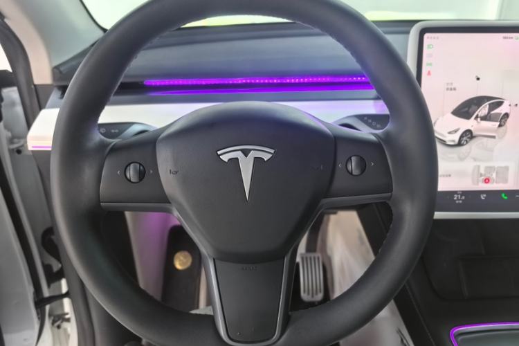 Used Tesla Model Y 2022 Revised Version Rear-Wheel Drive Interior 3