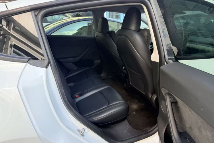Used Tesla Model Y 2022 Revised Version Rear-Wheel Drive Interior 4