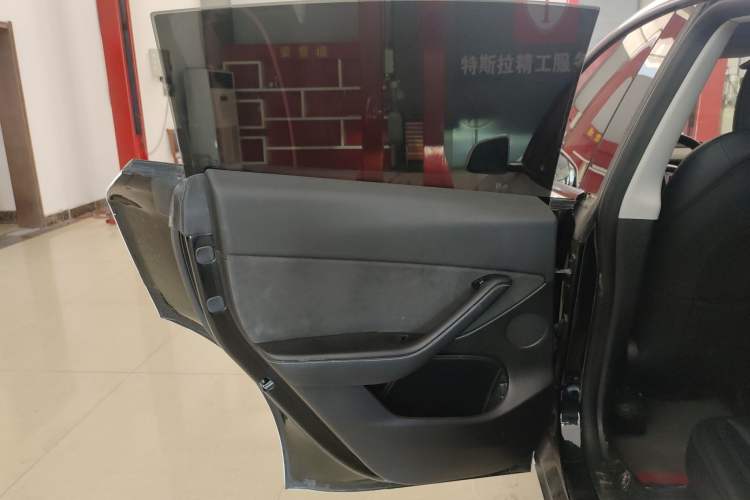 Used Tesla Model Y 2022 Revised Version Rear-Wheel Drive Interior 5
