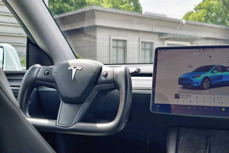Used Tesla Model Y 2022 Revised Version Rear-Wheel Drive Interior 5