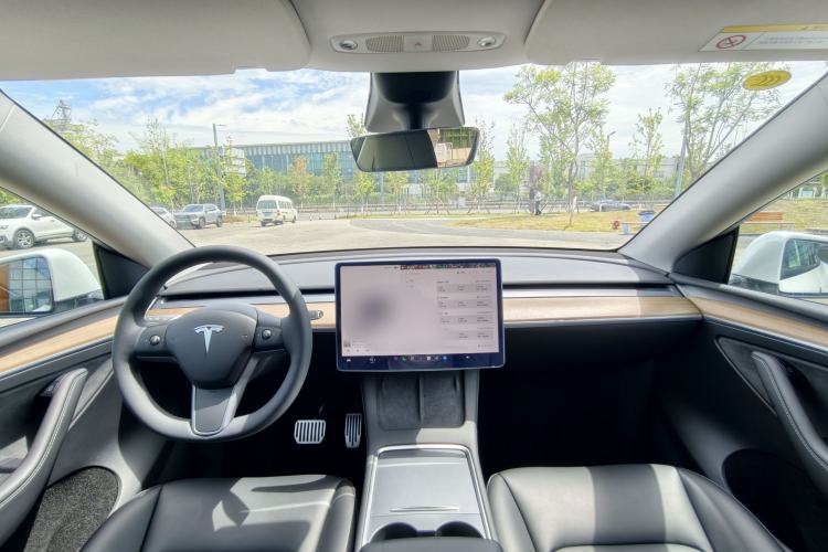 Used Tesla Model Y 2022 Rear-Wheel-Drive Version Interior 7