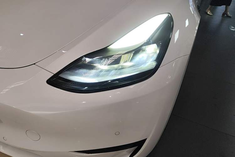 Used Tesla Model Y 2022 Revised Version Rear-Wheel Drive Left Front Headlight