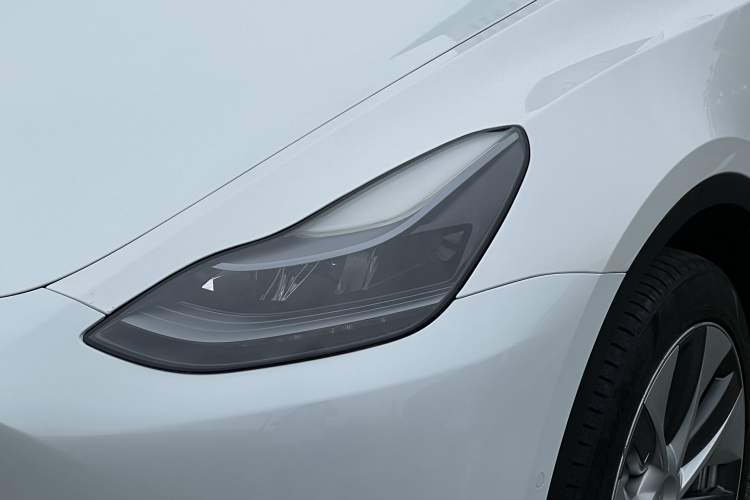 Used Tesla Model Y 2022 Rear-Wheel-Drive Version Left Front Headlight