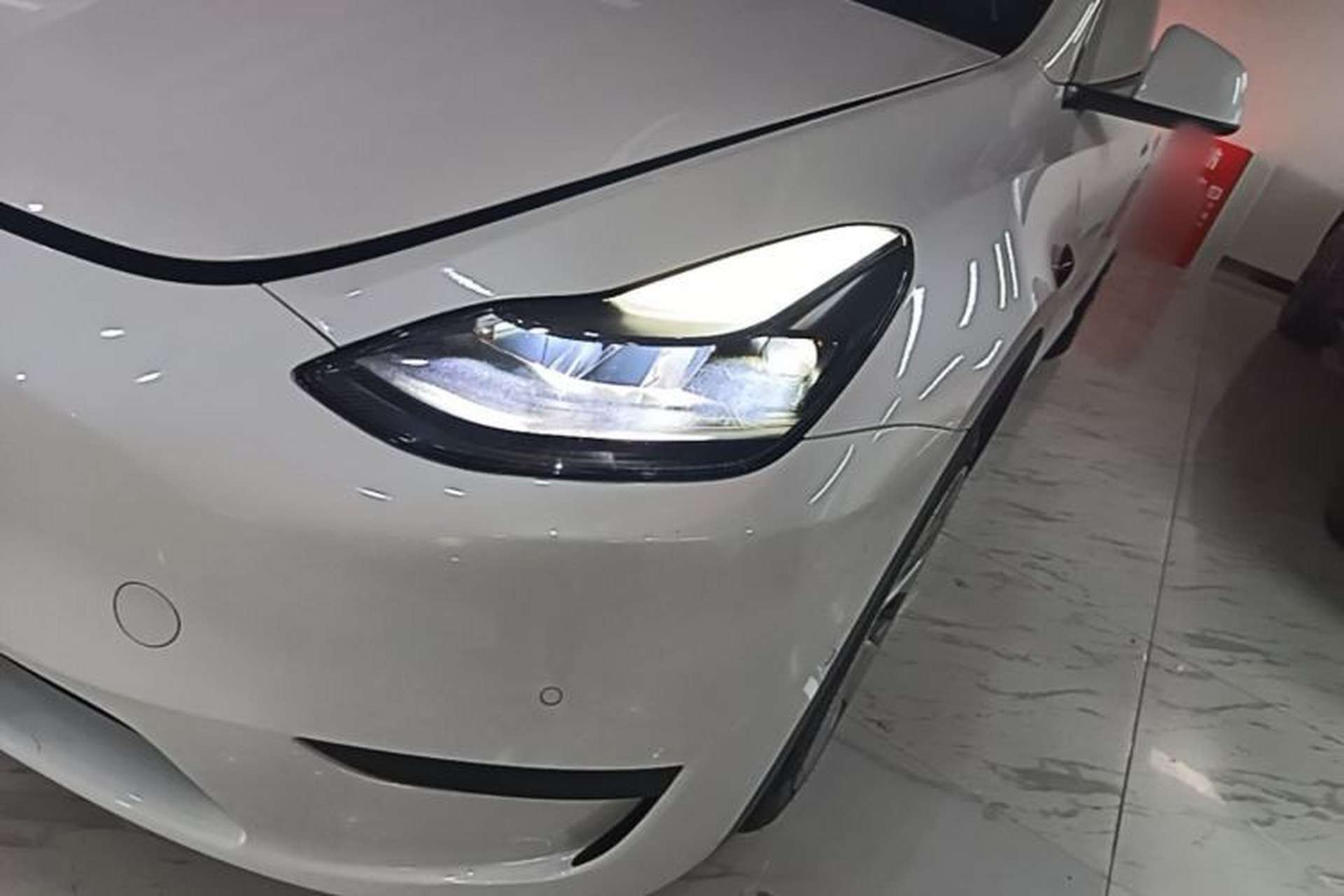 Used Tesla Model Y 2022 Rear-Wheel-Drive Version Left Front Headlight