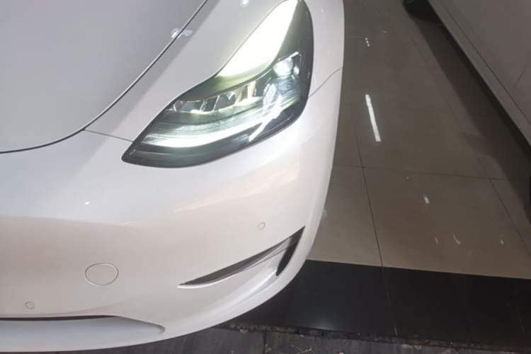 Used Tesla Model Y 2022 Revised Version Long-Range All-Wheel Drive Left Front Headlight
