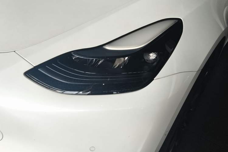 Used Tesla Model Y 2022 Performance High-Performance All-Wheel-Drive Version Left Front Headlight