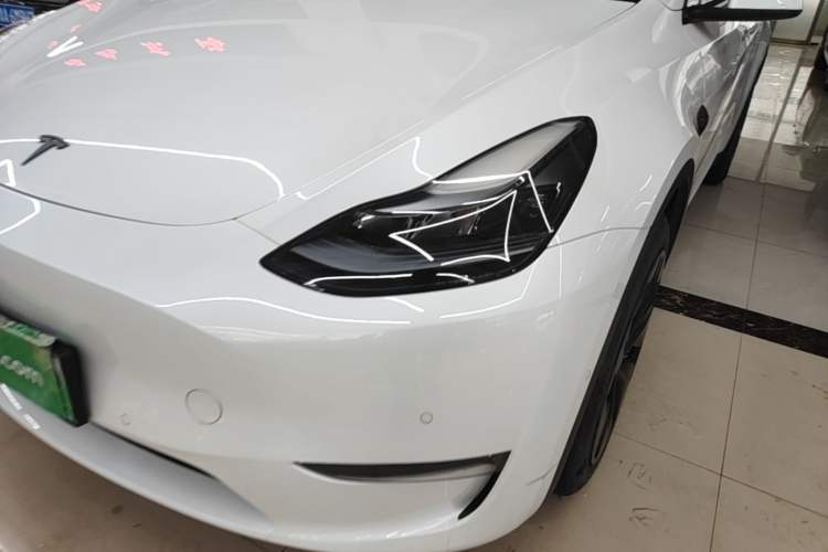 Used Tesla Model Y 2022 Long-Range All-Wheel-Drive Version Left Front Headlight