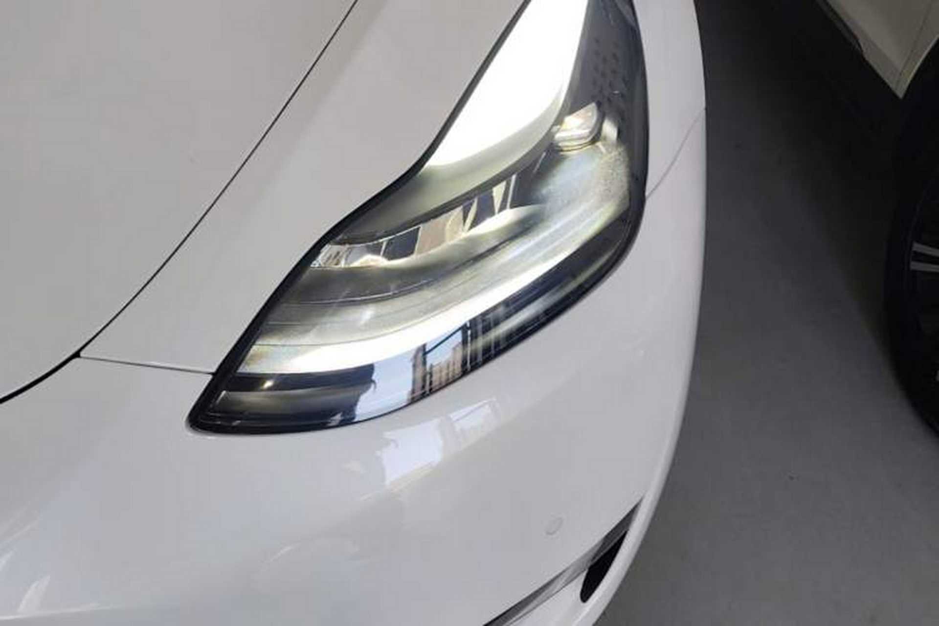 Used Tesla Model Y 2022 Performance High-Performance All-Wheel-Drive Version Left Front Headlight
