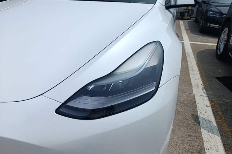 Used Tesla Model Y 2022 Rear-Wheel-Drive Version Left Front Headlight