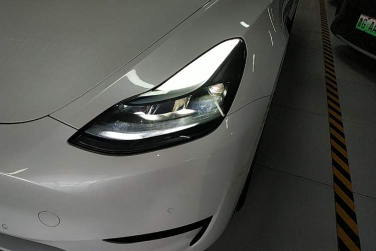 Used Tesla Model Y 2022 Rear-Wheel-Drive Version Left Front Headlight