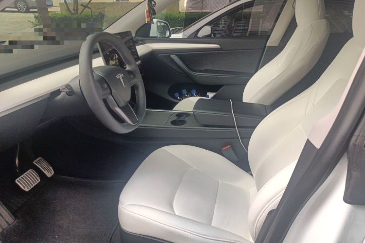 Used Tesla Model Y 2022 Revised Version Long-Range All-Wheel Drive Left Front Seat