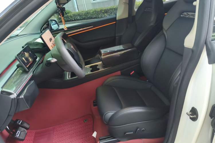 Used Tesla Model Y 2022 Revised Version Long-Range All-Wheel Drive Left Front Seat