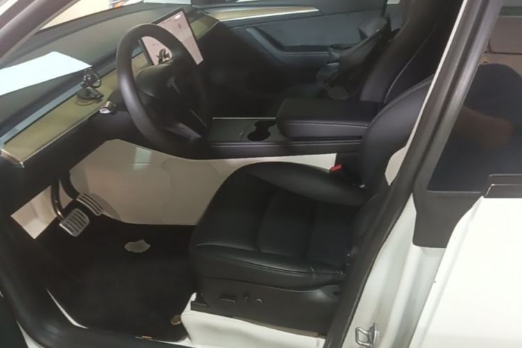 Used Tesla Model Y 2022 Revised Version Long-Range All-Wheel Drive Left Front Seat