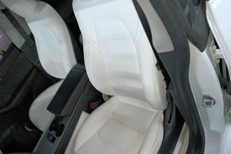 Used Tesla Model Y 2022 Revised Version Rear-Wheel Drive Left Front Seat