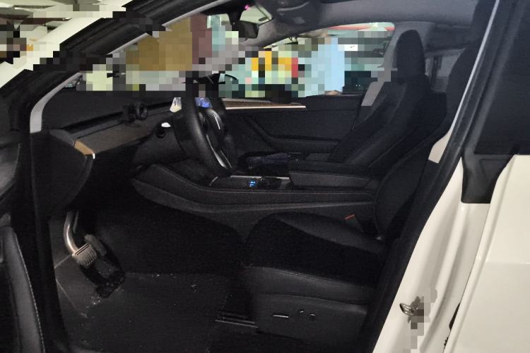 Used Tesla Model Y 2022 Revised Version Long-Range All-Wheel Drive Left Front Seat